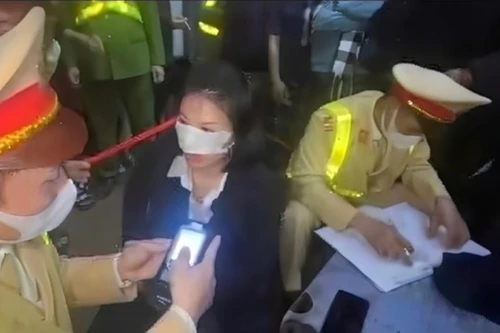 Phạt tiền 35 triệu đồng đối với tài xế vi phạm nồng độ cồn trong vụ va chạm giao thông tại đường Trần Cung