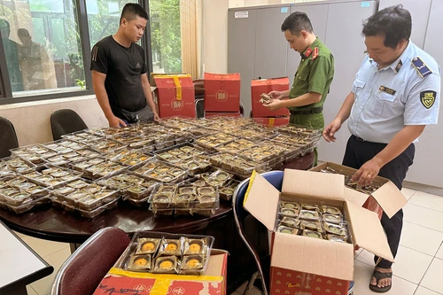 ‘Chặn’ các sản phẩm bánh Trung thu không bảo đảm an toàn thực phẩm