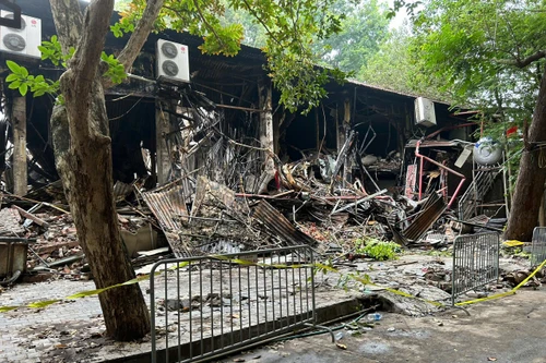 Hé lộ nguyên nhân vụ cháy quán bar đang sửa trên phố Phó Đức Chính