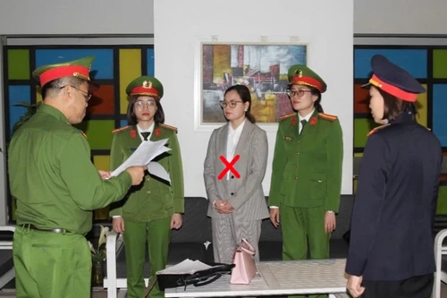 Bắt Cục trưởng Cục Hải quan Hà Nam Ninh do nhận hối lộ