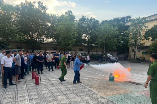 Từng bước hình thành thế trận vững vàng chống ‘giặc lửa’ ngay từ mỗi địa bàn dân cư