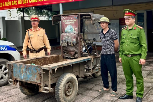 Huy động các ngành, đoàn thể chung sức giải quyết phương tiện tự chế gây mất an toàn giao thông