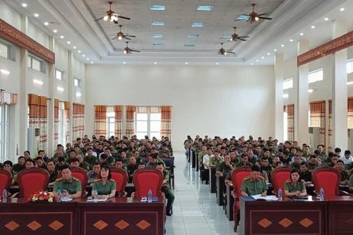 Hàng trăm đội viên lực lượng tham gia bảo vệ an ninh, trật tự ở cơ sở được tập huấn nghiệp vụ