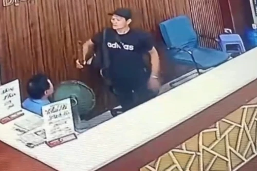 Triệu tập đối tượng hành hung nhân viên bảo vệ khu nhà HH4A Linh Đàm