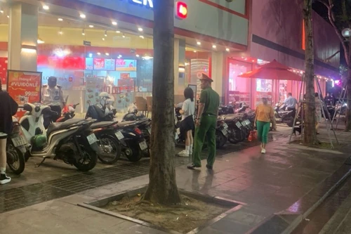 Bền bỉ duy trì trật tự đô thị ở địa bàn ‘nóng’