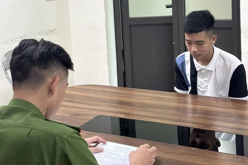 Truy bắt thành công đối tượng đập kính 9 xe ô tô trong đêm tại Hà Đông