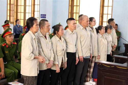 Tổng mức án 100 năm tù cho những kẻ hoạt động nhằm lật đổ chính quyền nhân dân