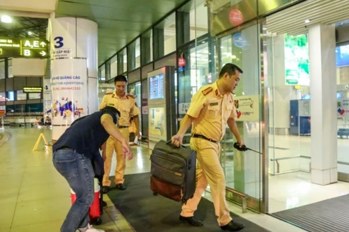 Những con người mang trên mình sứ mệnh phụng sự cộng đồng, phụng sự Tổ quốc