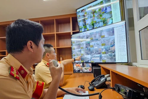 Linh hoạt nắm bắt, xử lý 'nóng' các vi phạm mất an toàn giao thông 