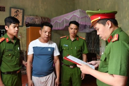 Bắt kẻ gây thương tích cho cháu bé 11 tuổi ở Phú Thọ