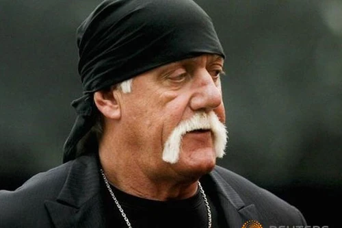 Được bồi thường 115 triệu USD vì bị tung video sex