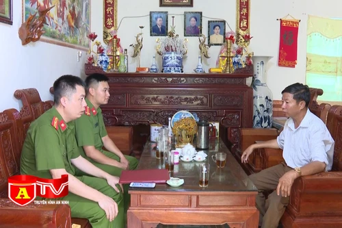 Người Trưởng công an xã tận tuỵ, vì nhân dân phục vụ