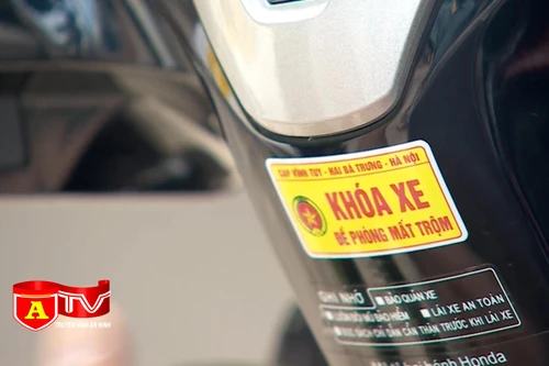 Nhân rộng sáng kiến dán tem phòng chống trộm cắp xe máy