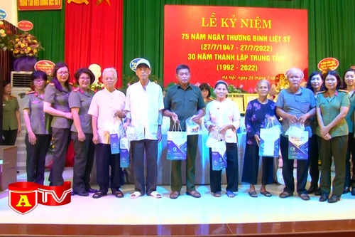 Thăm, tặng quà thương, bệnh binh tại Trung tâm điều dưỡng người có công số 2 Hà Nội