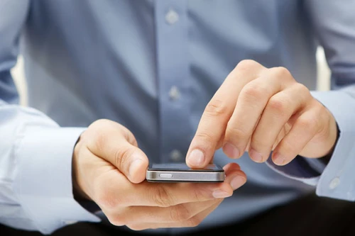 Ổ vi khuẩn trên điện thoại di động