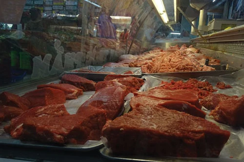 Cảnh báo về tình trạng lừa đảo xuất khẩu các sản phẩm bò, gà, lợn từ Brasil