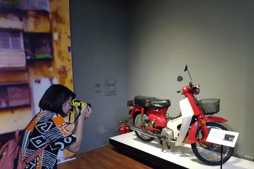 Thân thương thời "tem thịt, phiếu vải" 