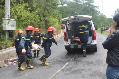 Thủ tướng yêu cầu nhanh chóng làm rõ nguyên nhân vụ tai nạn làm 7 người tử vong