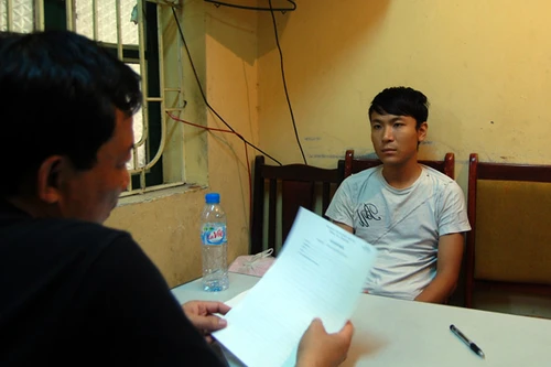 Hung thủ giết bố dượng đang điều trị thần kinh 