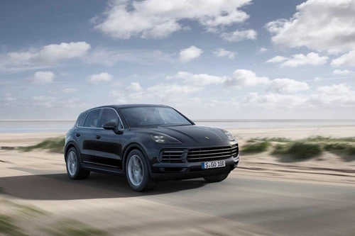 Porsche ra mắt xe Cayenne 2019 đầy sức mạnh