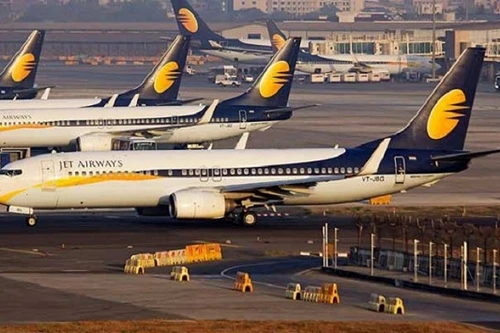 Máy bay Ấn Độ hạ cánh khẩn cấp