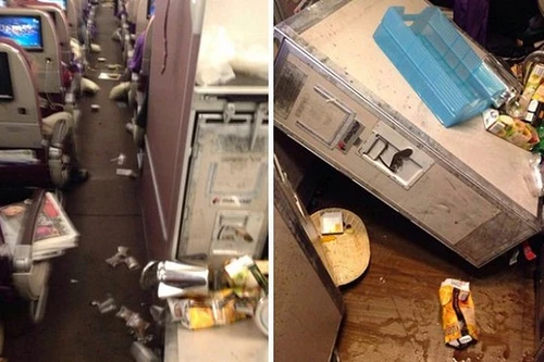 Máy bay Malaysia rung lắc, nhiều người bị thương