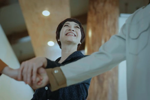 NSND Lê Khanh háo hức khi chuyển vai từ "gái già" thành "bà già"