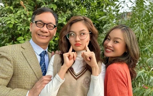 Diễn viên Thùy Anh tiết lộ mối quan hệ với 2 người đặc biệt trong phim "Đừng nói khi yêu"