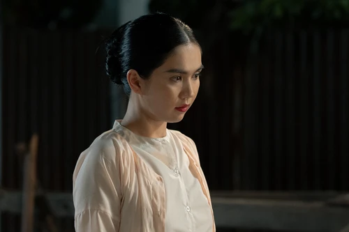 Phim điện ảnh có Ngọc Trinh đóng vượt doanh thu "trăm tỷ"