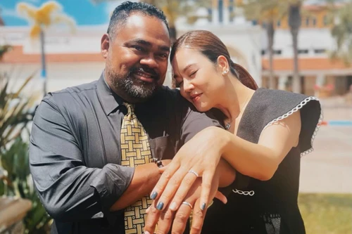 Ca sĩ Thu Phương đồng ý kết hôn, tổ chức đám cưới tại Hải Phòng