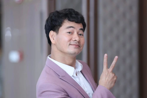 Ồn ào chuyện "cái tát của mẹ" của Xuân Bắc, cơ quan quản lý văn hóa nói: "Xuân Bắc cần lên tiếng chia sẻ"