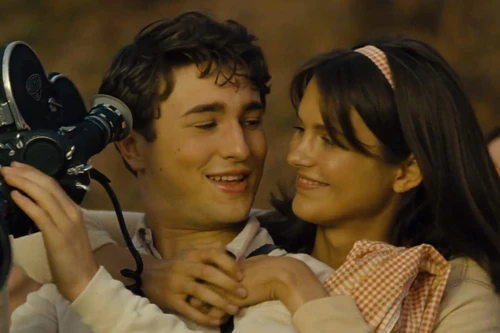 Phim vượt "Avatar 2" giành giải "Quả cầu vàng 2022" đến Việt Nam