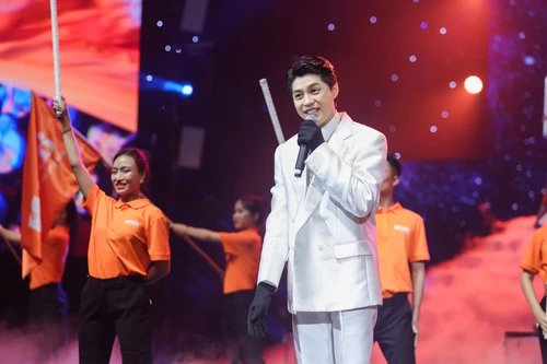 Noo Phước Thịnh lần đầu thể hiện sáng tác mới của Khắc Hưng