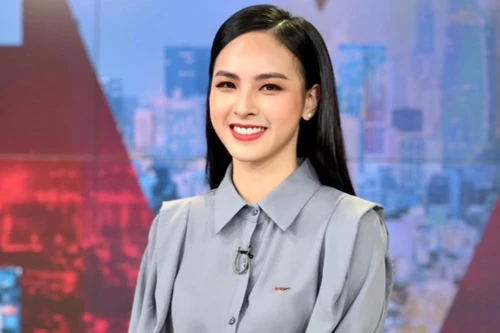 Người đẹp “hụt” thi “Miss Charm” bất ngờ trở thành “bà trùm” của “Miss Universe Vietnam”
