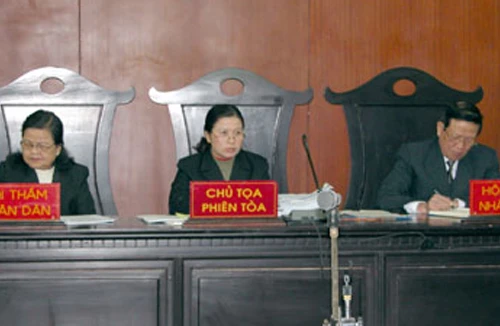 Chỉ vì ham “tình cho không” của thiếu nữ 13 tuổi