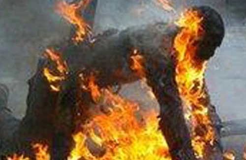 Bất hiếu kẻ tưới xăng giết mẹ rồi ung dung đi ngủ