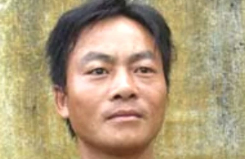 Lợi dụng lòng tốt trộm xe máy của gia chủ 