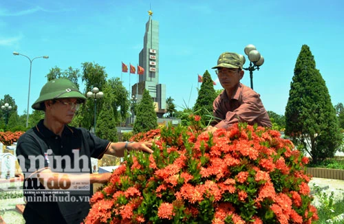 Chuyện về 2 cựu binh chăm sóc nghĩa trang liệt sĩ suốt 20 năm