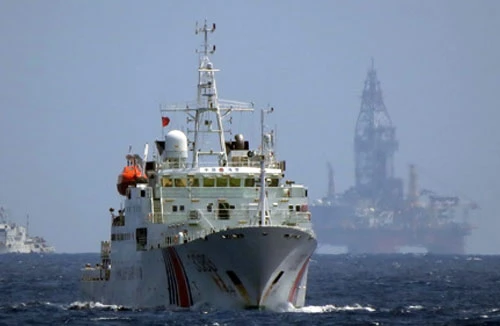 Chính trị gia quốc tế: Không thể sử dụng vũ lực trên biển Đông