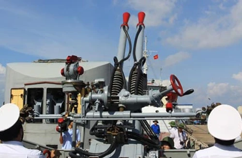 Tàu chiến săn ngầm Việt Nam: 50 năm vẫn chạy tốt!