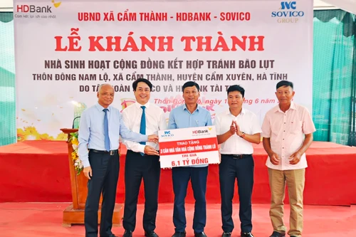 “Tết ấm tình thương” với đồng bào vùng cao