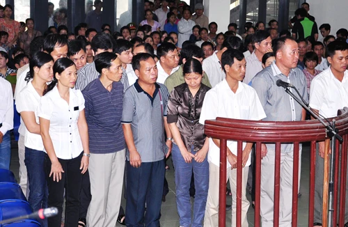 Nhóm cán bộ của Vinacomin lĩnh án