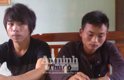 Bị cấm đi chơi, đánh cả mẹ bạn gái