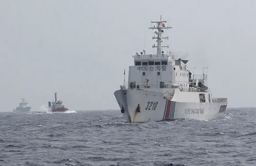 Cộng đồng quốc tế hối thúc Trung Quốc tôn trọng luật pháp quốc tế