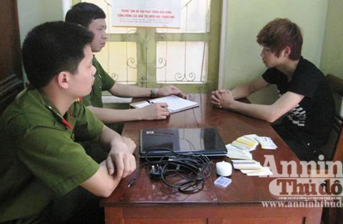 Túng tiền, học sinh trường cao đẳng nghề đi trộm cắp