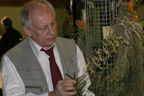 Các nhà thực vật học quốc tế với thế giới hoa lan Việt Nam