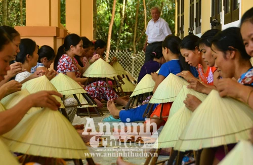 Trăm năm nón lá Trà Lộc và giấc mơ thương hiệu