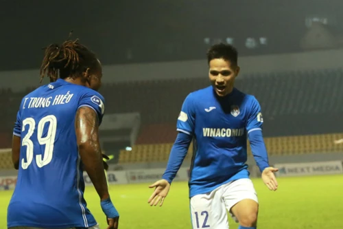 Có "gói cứu trợ 4,5 tỷ đồng", Than Quảng Ninh sẵn sàng đấu Hà Nội