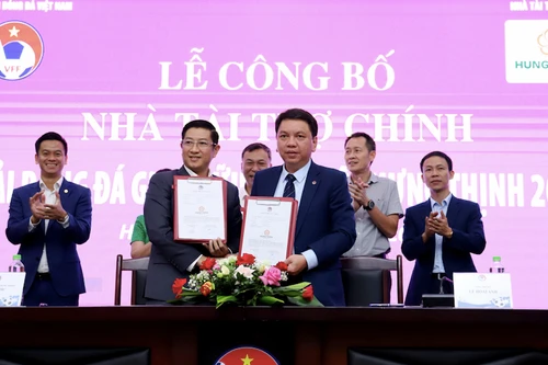 Tập đoàn Hưng Thịnh tài trợ chính Giải bóng đá giao hữu quốc tế - Hưng Thịnh 2022