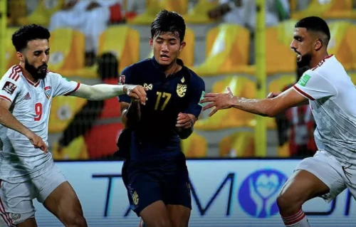 Tuyển Thái Lan vỡ mộng World Cup sau trận thua UAE